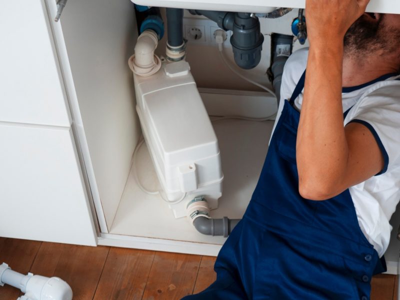 plumbing-professional-doing-his-job (1)